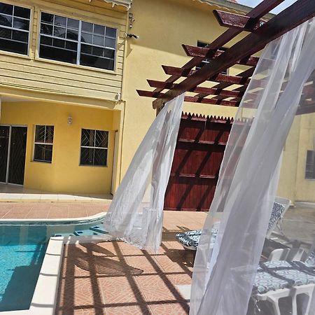 Royal Escape - 1 Hotel Anse La Raye Exterior photo